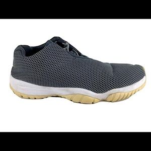 Mens Air Jordon future low gray. Size 9.5 718948-003